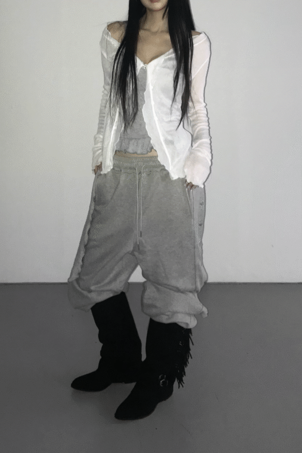 荷葉邊微透薄款開襟衫