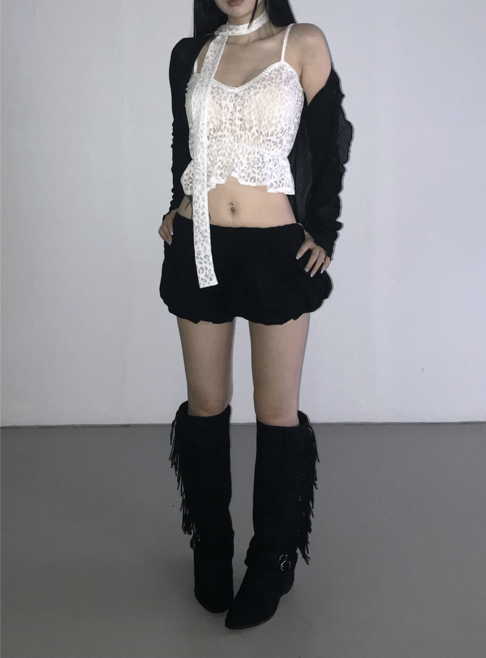 荷葉邊微透薄款開襟衫-3