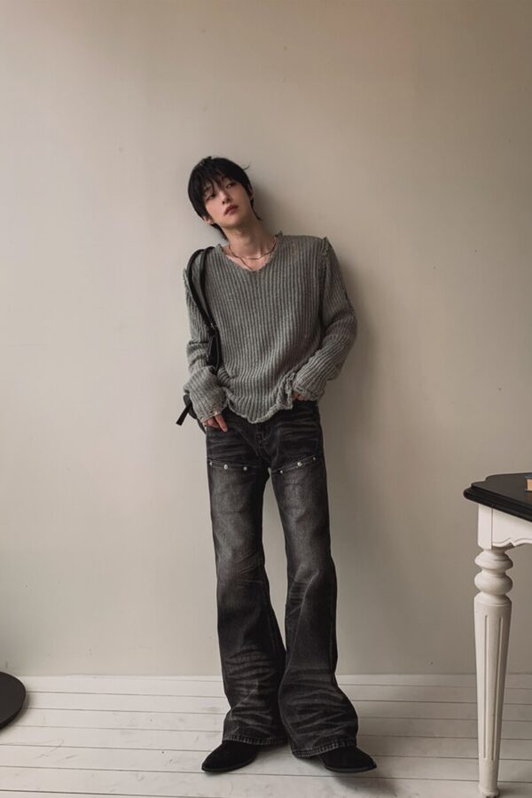 复古铆钉微喇牛仔裤