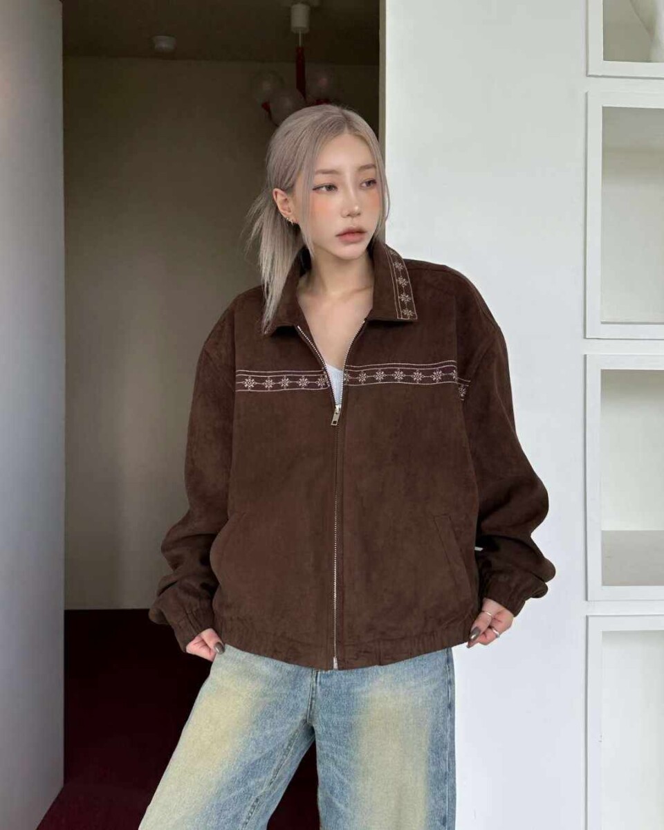 麂皮絨刺繡翻領短款夾克-1