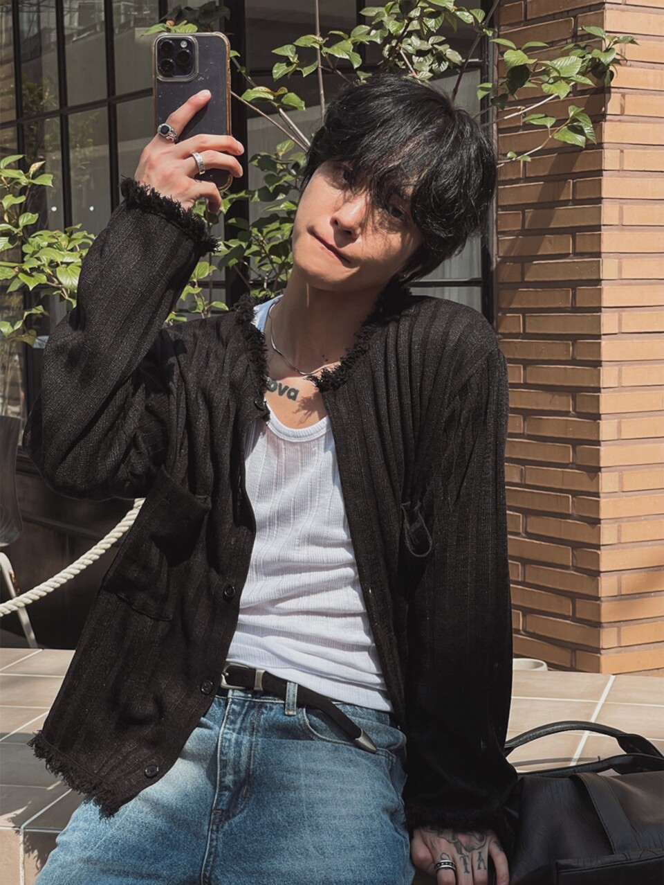 毛邊坑條圓領針織開衫-2