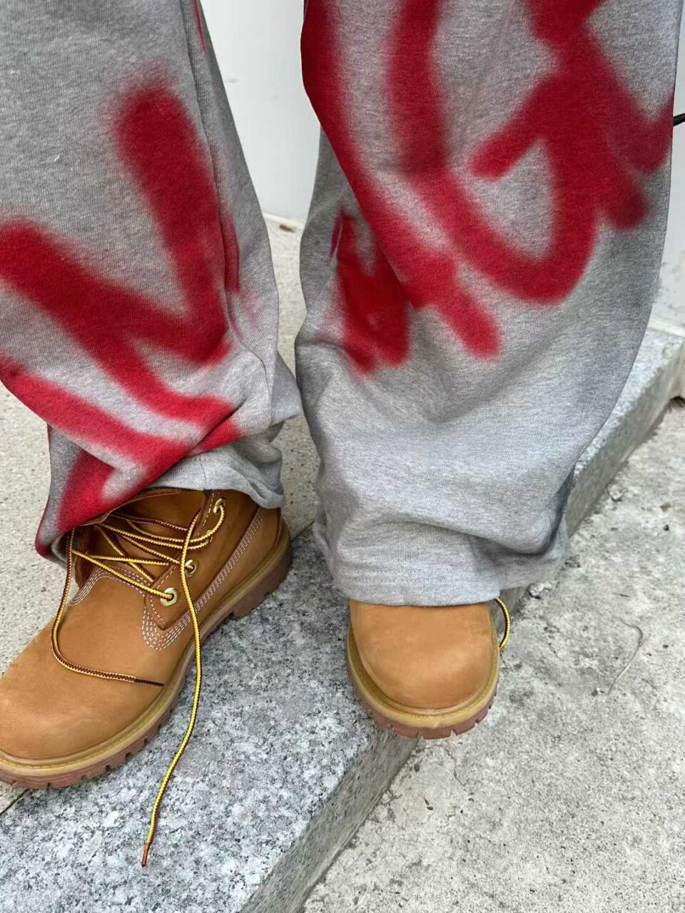 寬鬆刷色漸層運動長褲:圖片 9