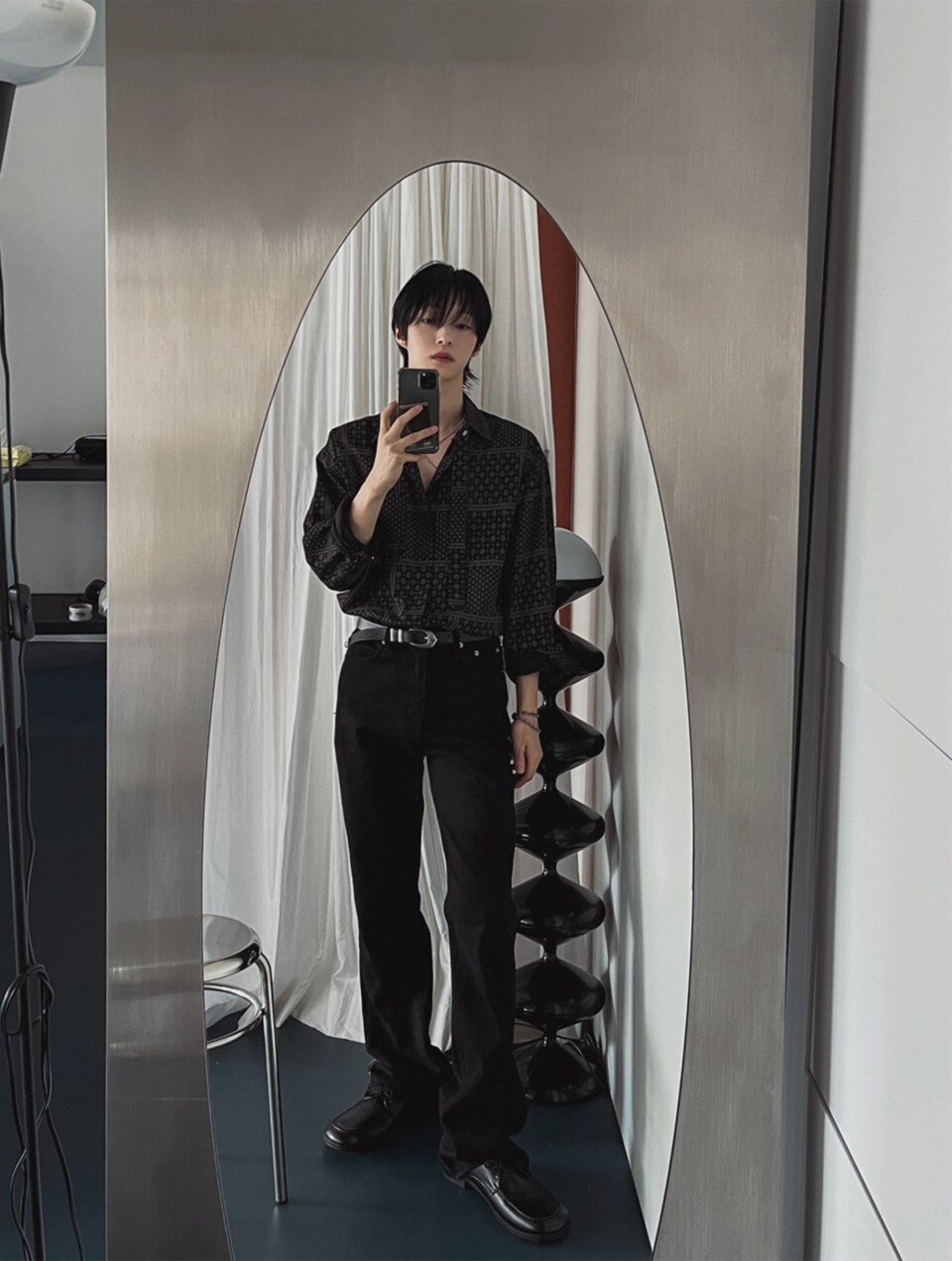 設計款腰果花領帶襯衫-5