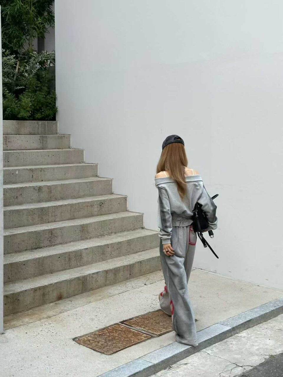 寬鬆刷色漸層運動長褲:圖片 8