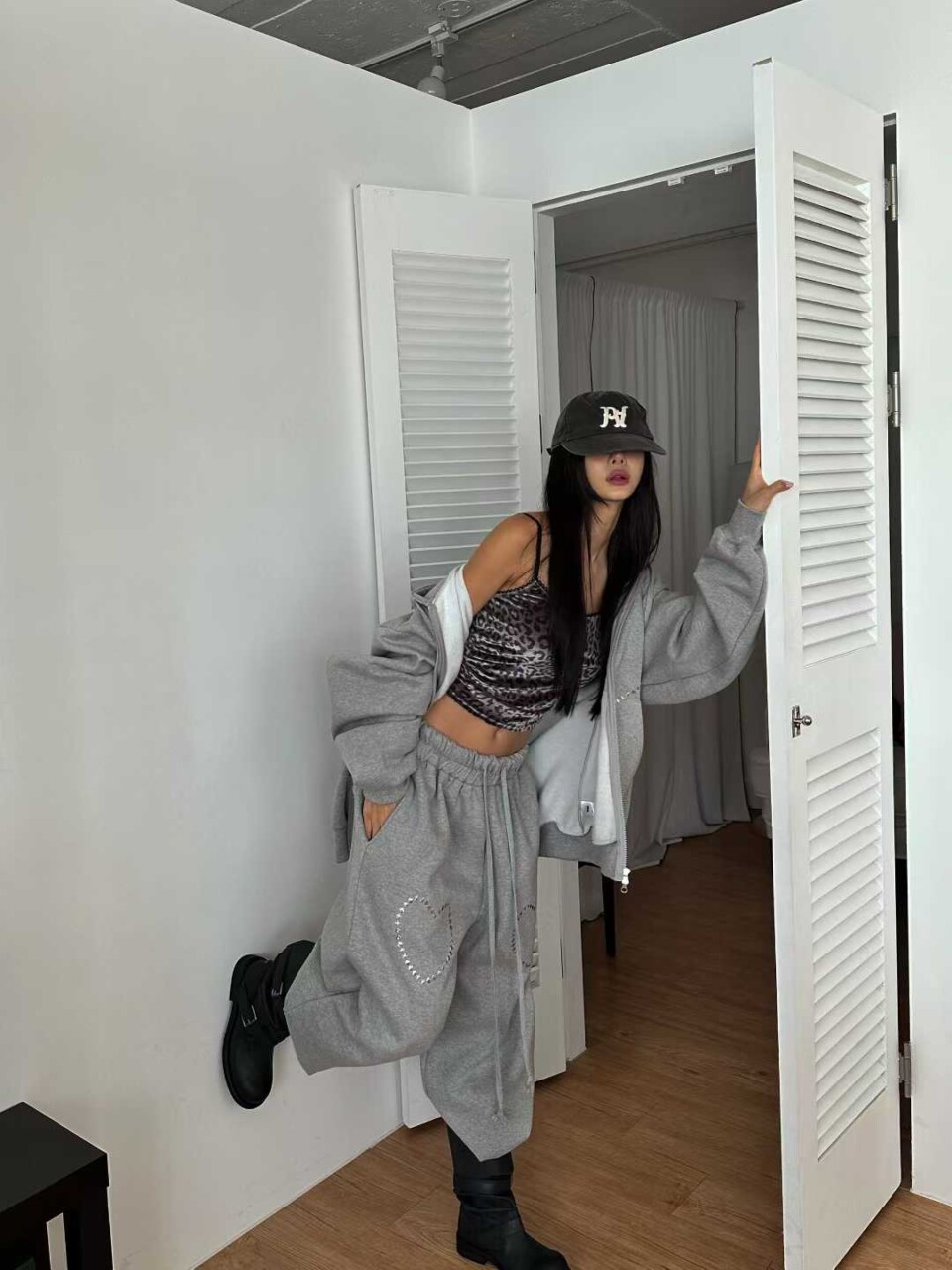 鉚釘愛心休閒套裝-3