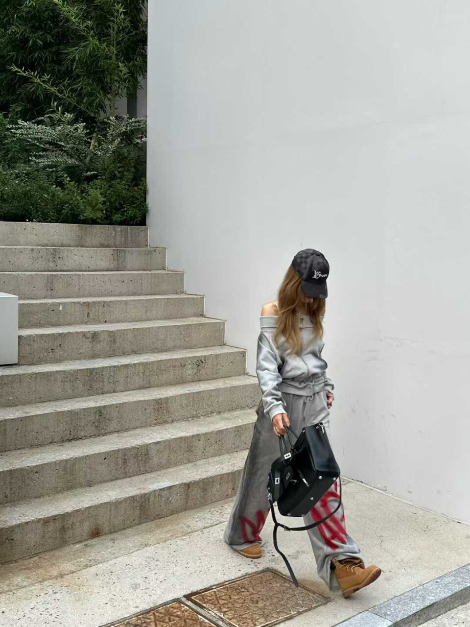 寬鬆刷色漸層運動長褲:圖片 7