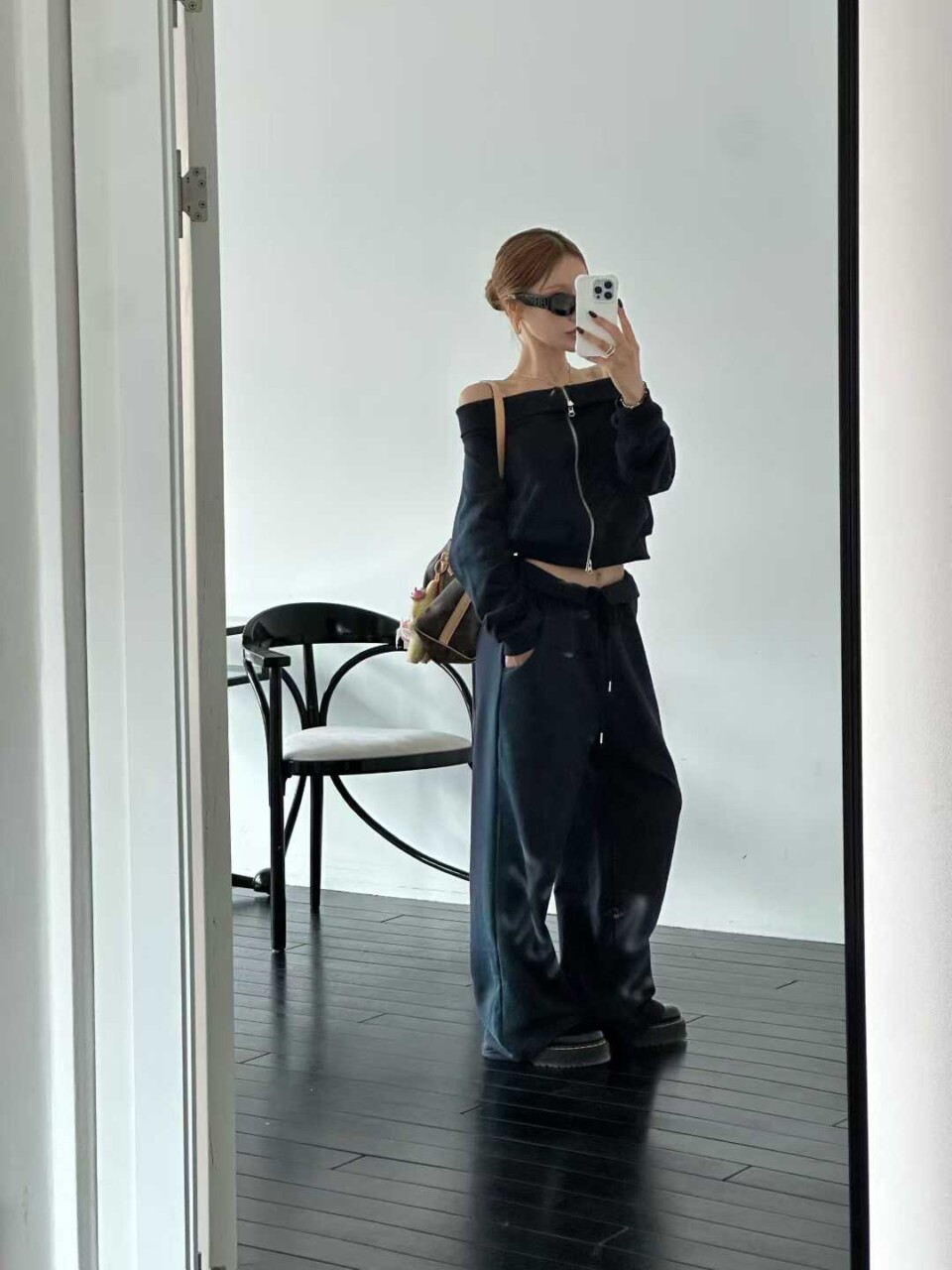 露肩漸層短款拉鍊外套