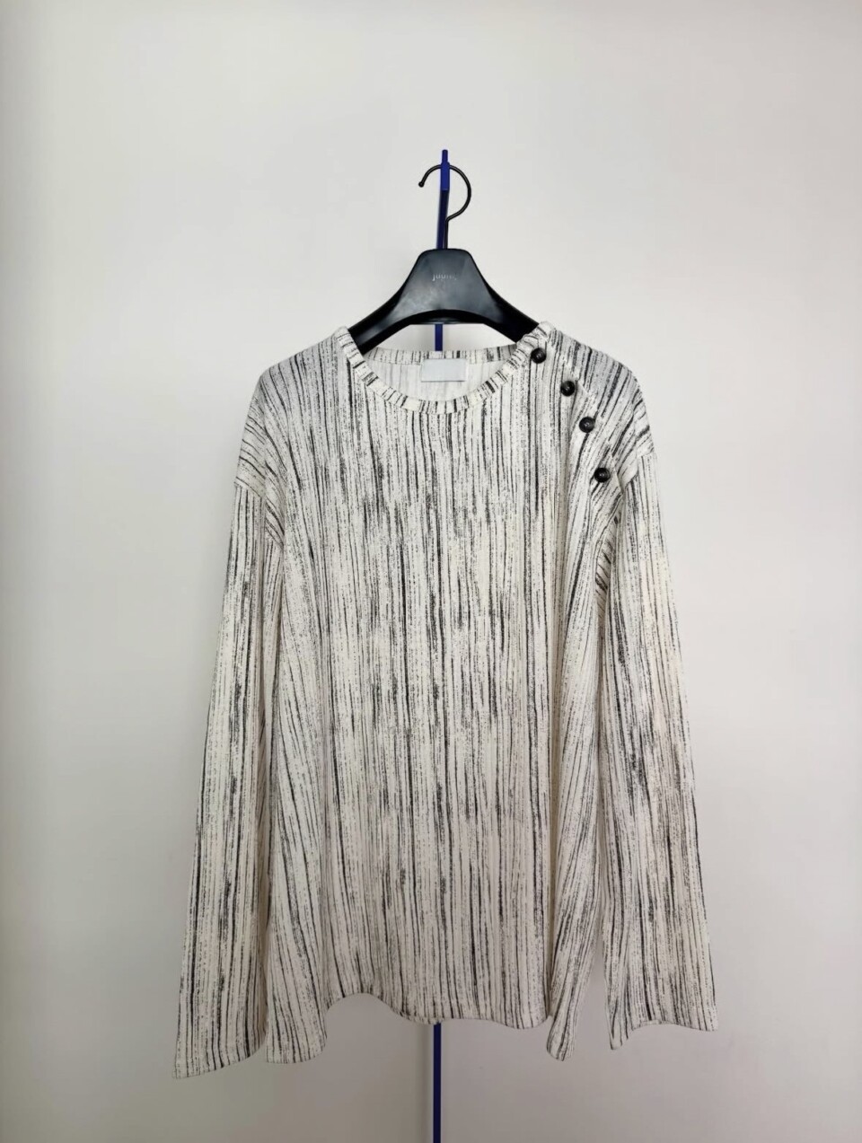 錯位系扣混色條紋寬松T恤:圖片 7