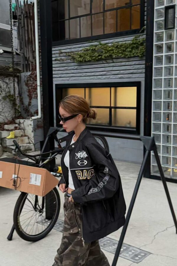 帥氣塗鴉字樣賽車風外套