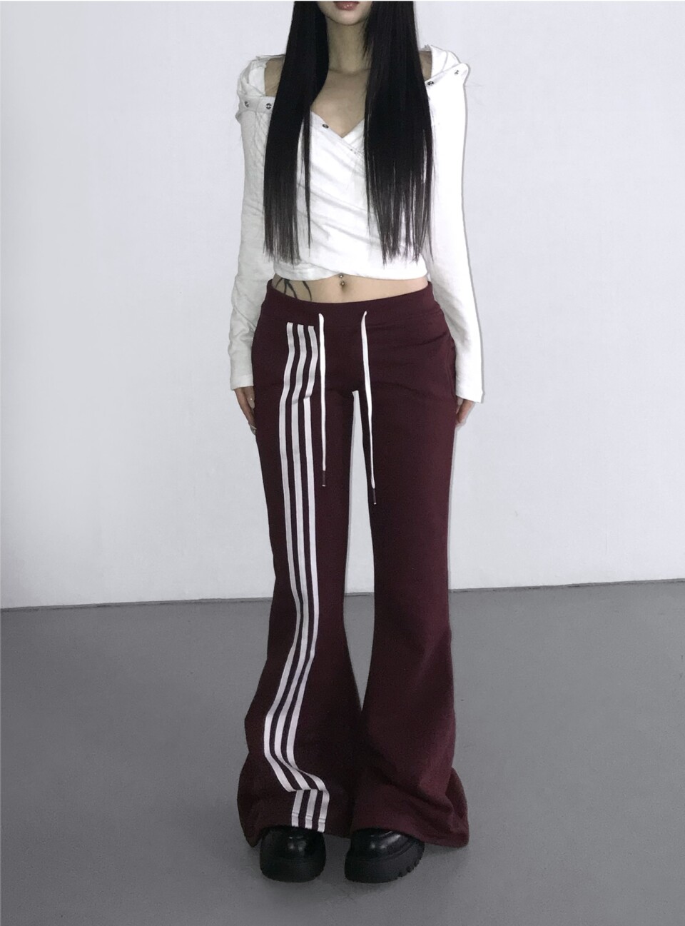 修身側邊線微喇運動褲-6