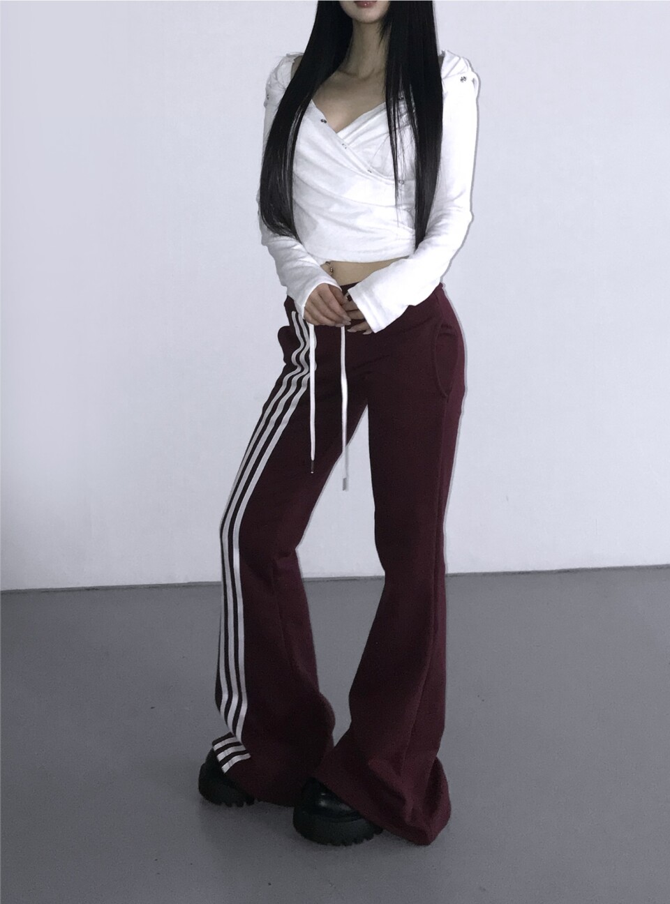 修身側邊線微喇運動褲-7