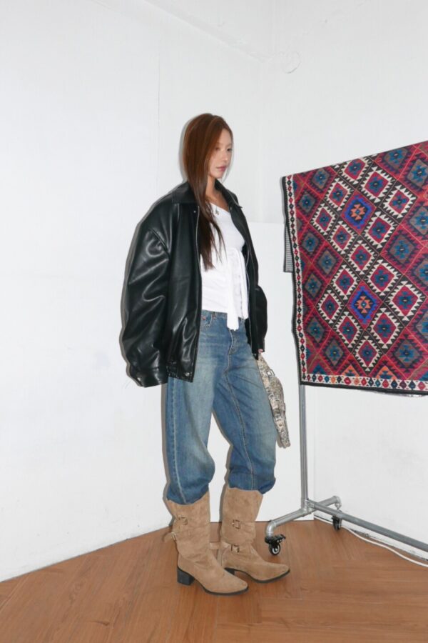 霧面雙拉鏈翻領皮衣夾克-1