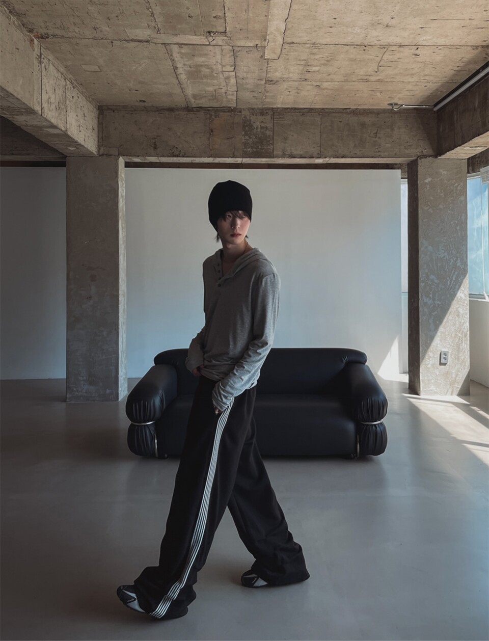 亨利領連帽薄T:圖片 3