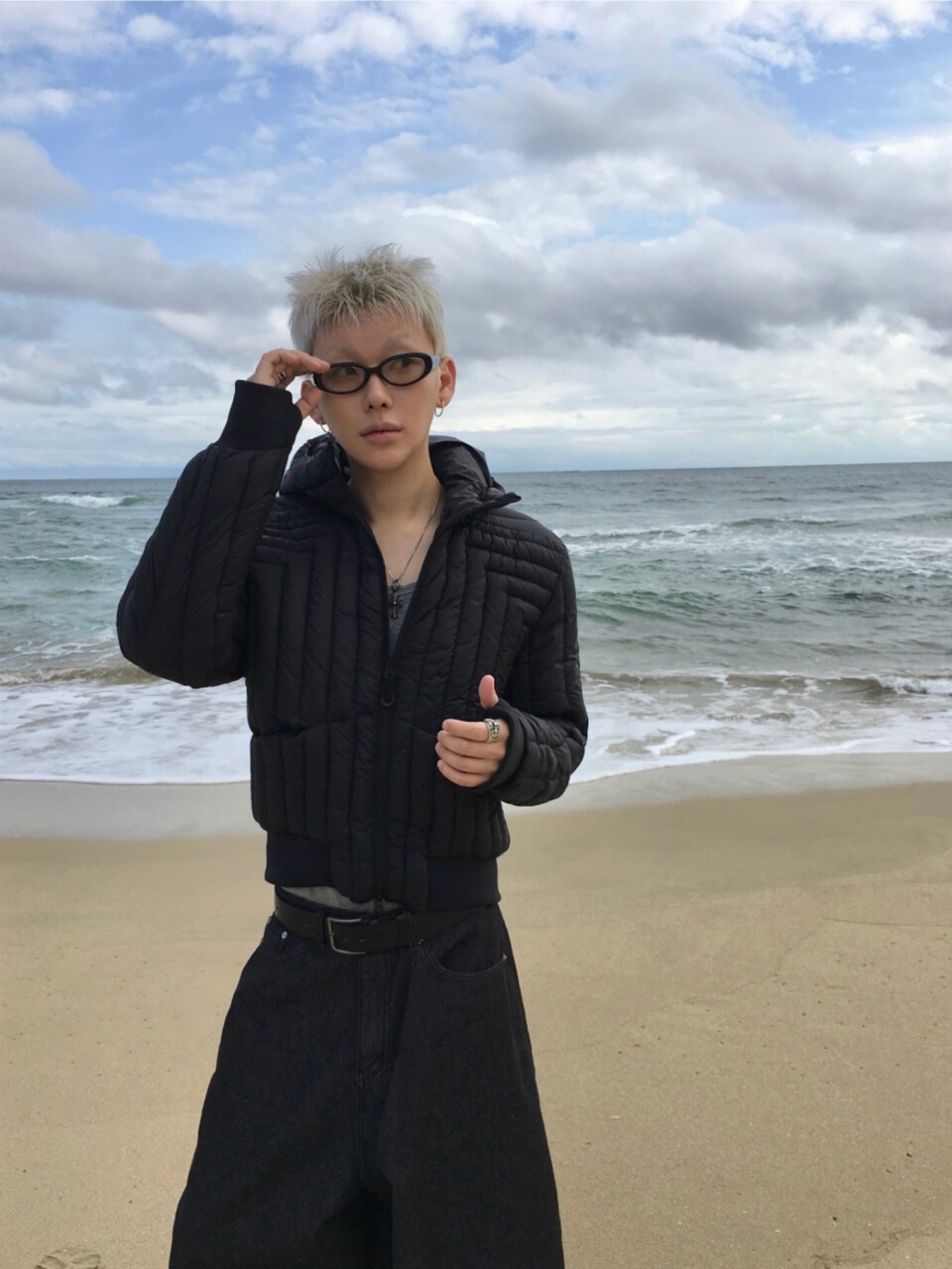 短款壓紋輕薄鴨絨外套-1