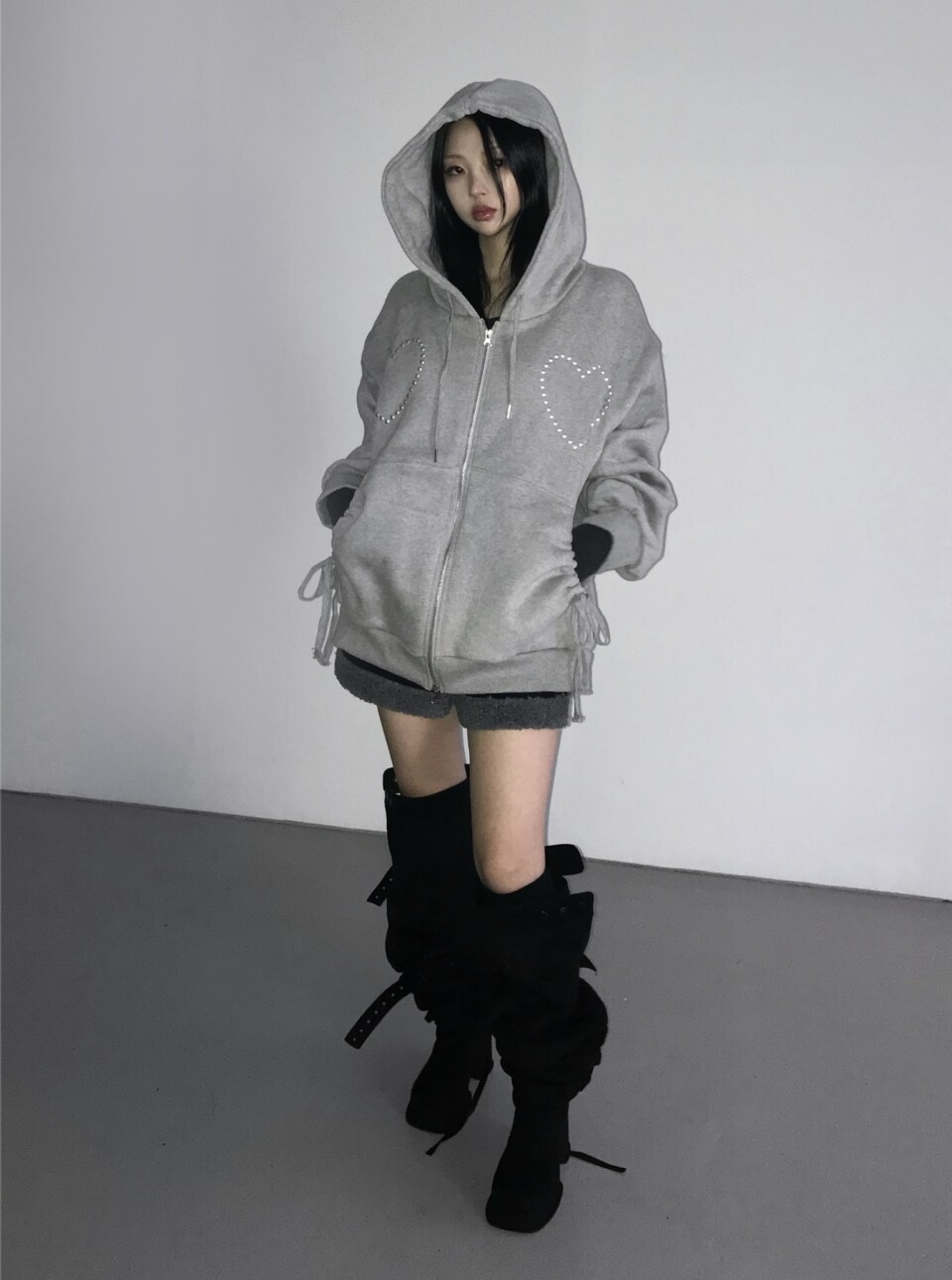 束口愛心鉚釘連帽外套