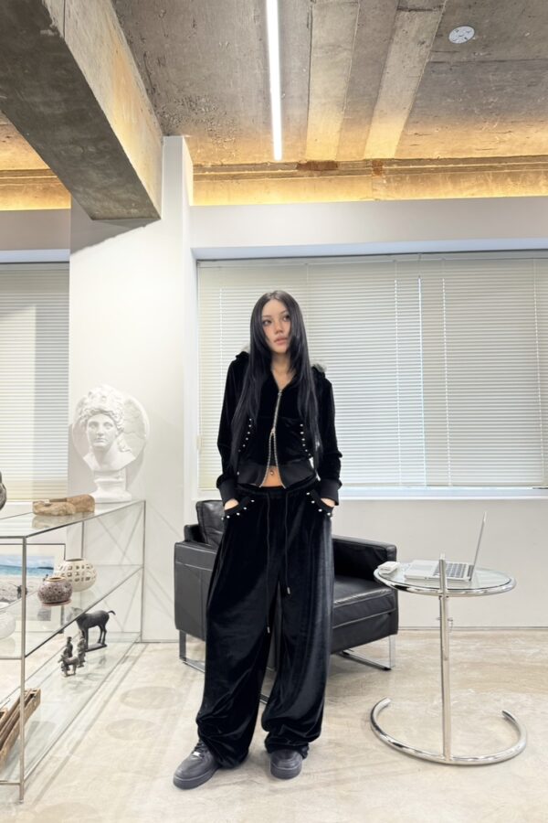 絲絨鉚釘毛領連帽套裝